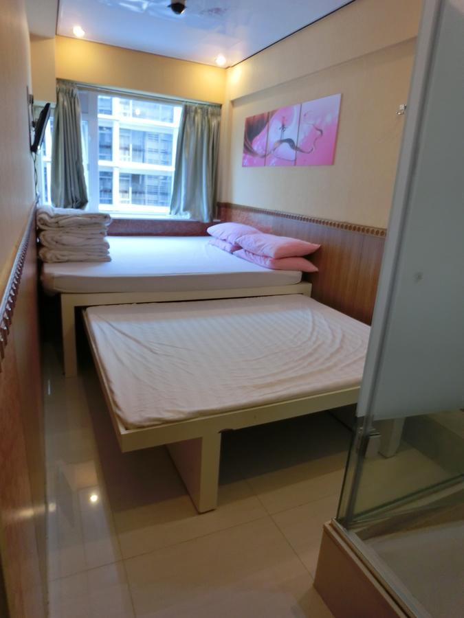 Just Inn On Nathan Road Гонконг Экстерьер фото