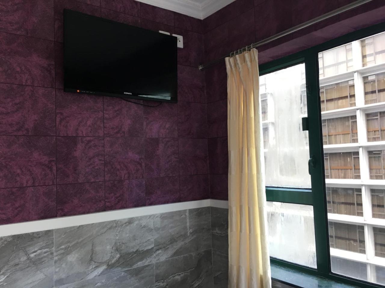 Just Inn On Nathan Road Гонконг Экстерьер фото